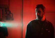 Ο RSN μιλάει για τον νέο του δίσκο “Μotion” και μοιράζεται μαζί μας 9 polaroids-στιγμές από τη φωτογραφική συλλογή του