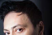 Ο Σταύρος Σιόλας μιλάει για το νέο του κομμάτι «Η Δική Μας Σειρά»